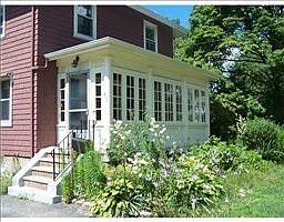 2nd image of 210 Massachusetts Ave