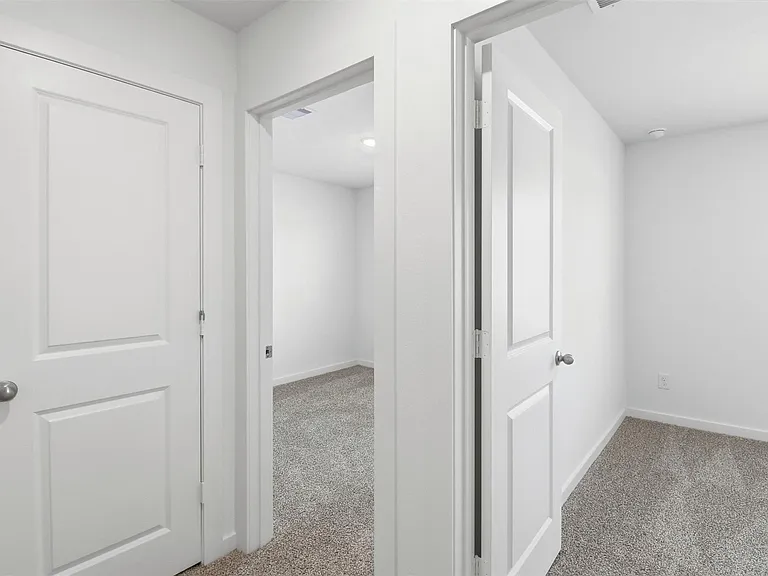 3538 Adelie Ln — Photo 32