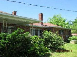 228 W 3rd St, Wendell, NC 27591