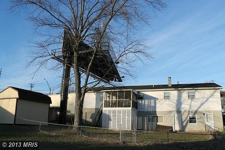 2nd image of 904 E Moler Ave