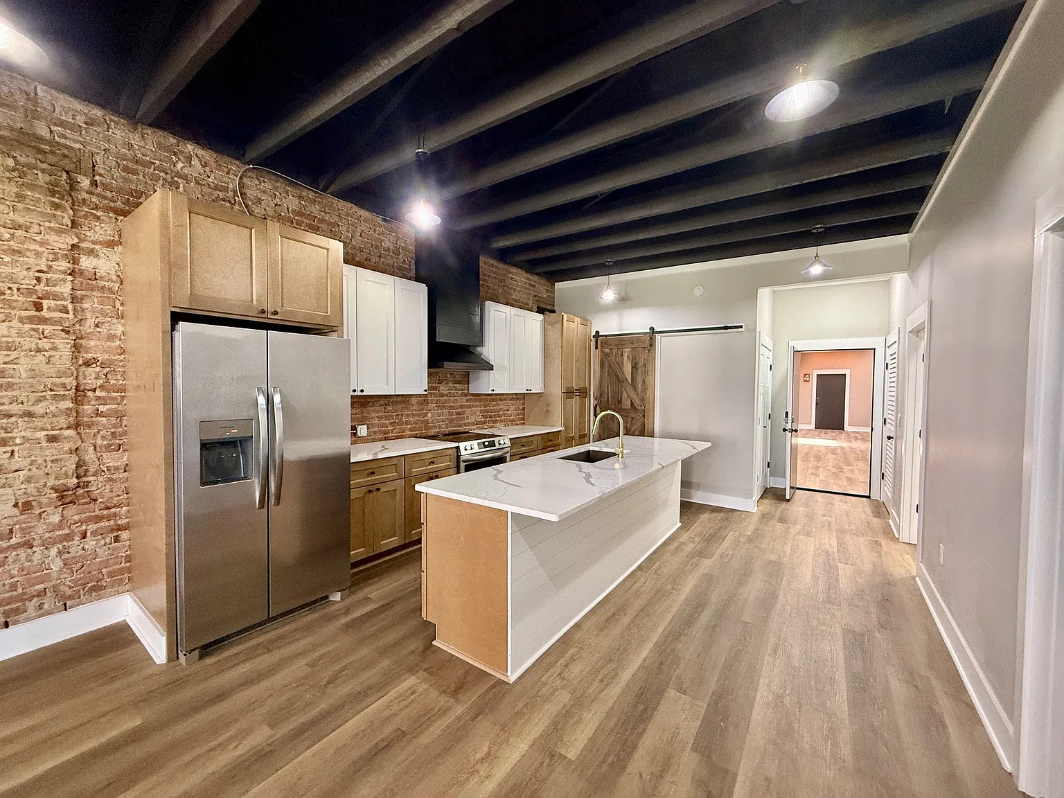 151 W Main St — Photo 2