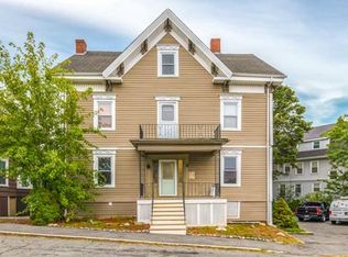 3 Rock Ave APT 1, Swampscott, MA 01907