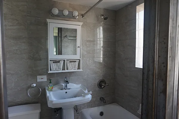 Rented by Lynn Herman Associates, LLC  | media 23