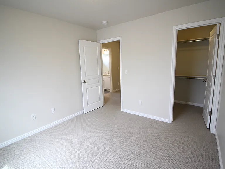 157 S 2775 W — Photo 34