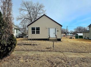 823 Adams Ave, Westbrook, MN 56183