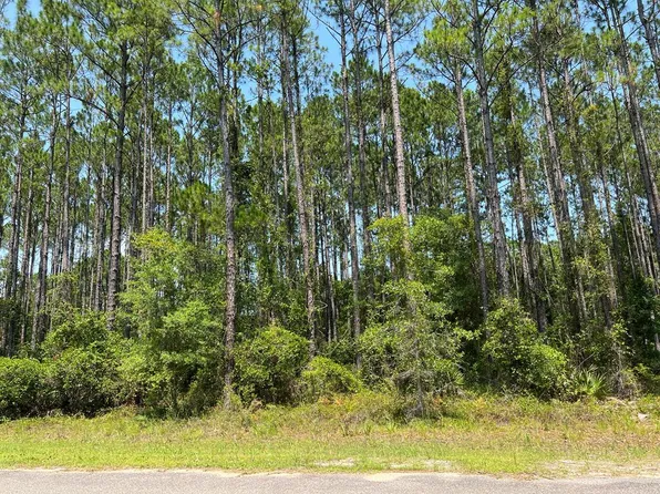 17 Kal Ln, Carrabelle, FL 32322