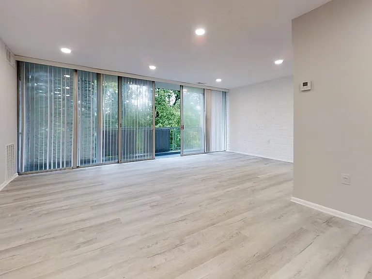1822 Metzerott Rd #305 — Photo 28