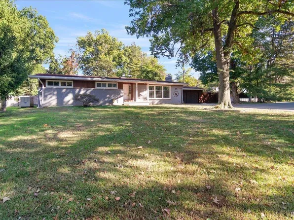 672 S Colony Rd, Evansville, IN 47714