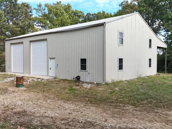1146 Tracks Road, Niangua, MO 65713