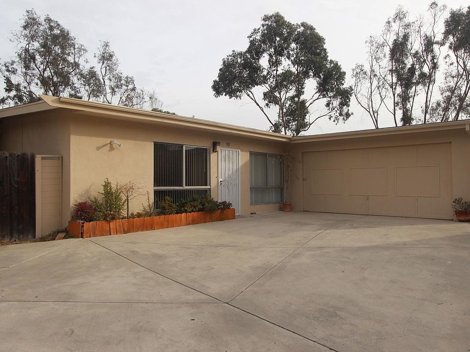 Plenty of Parking !!! 581 Hoover Street Oceanside Ca 92054