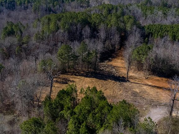 3rd image of Williamstown Ln