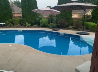 3977 Chesapeake St, Springdale, AR 72762