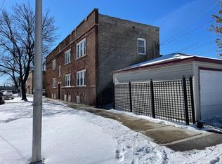 1640 N Lamon Ave, Chicago, IL 60639