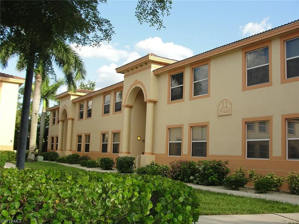 15449 Bellamar Cir #1211