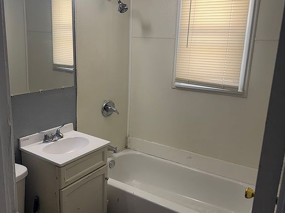 2nd image of 3433 N Palmer St