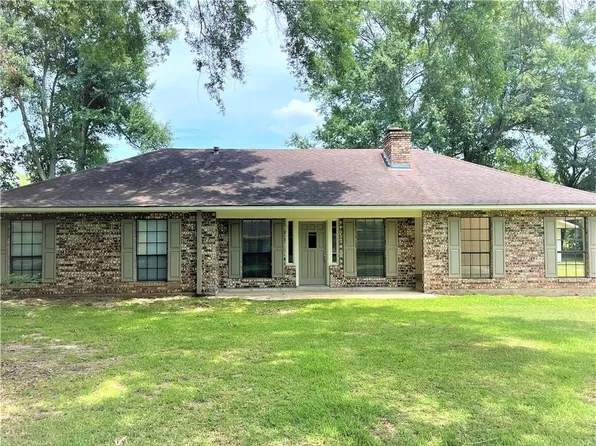 217 Bernes St, Marksville, LA 71351