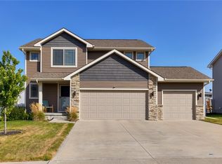 760 NE Addison Dr, Waukee, IA 50263
