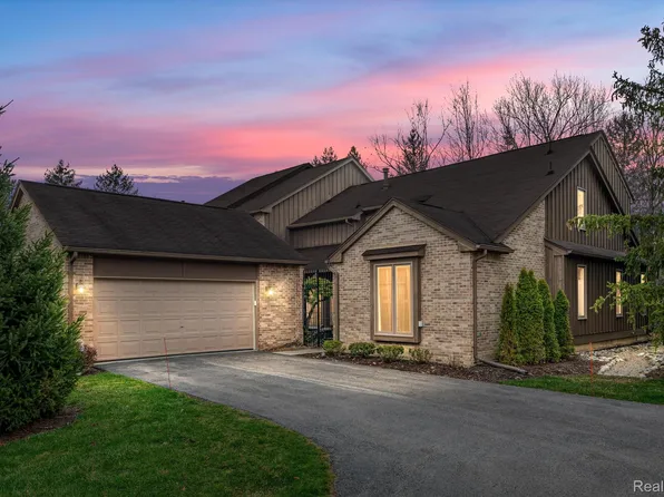 30260 Oakview Way, Franklin, MI 48025