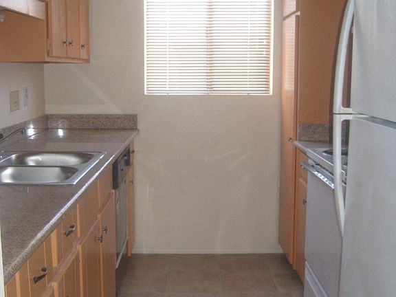 3rd image of 3530 N Tucson Blvd