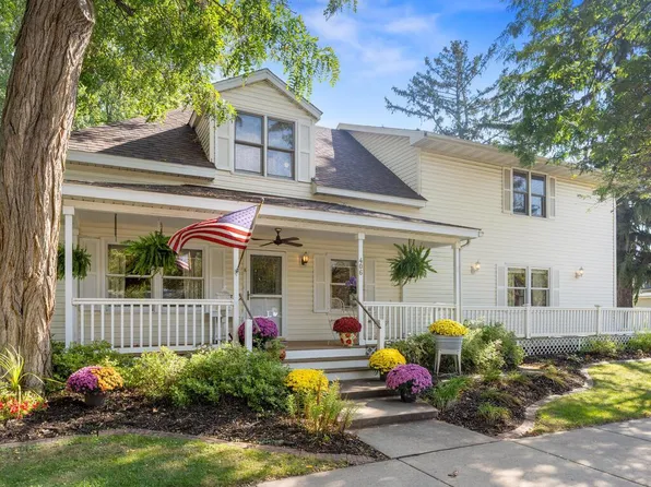 406 S Rum River Dr, Princeton, MN 55371