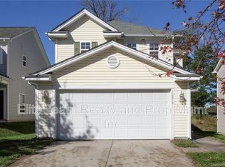 10816 Carstairs St, Charlotte, NC 28213