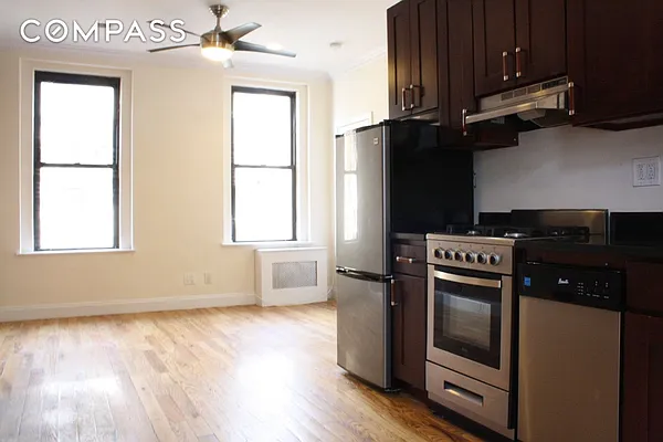 Rented by Compass | media 19
