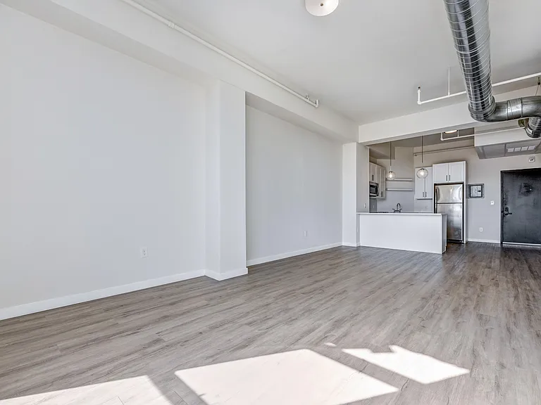 Welcome to Luckey Platt, where modern design meets spacious living. This inviting unit features sleek flooring and a bright, open layout, perfect for creating your dream home. Don't miss out on this opportunityschedule a tour today!