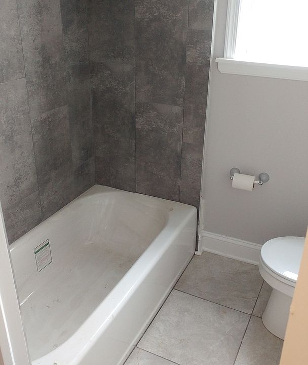 1st image of 1006 McKean St #1