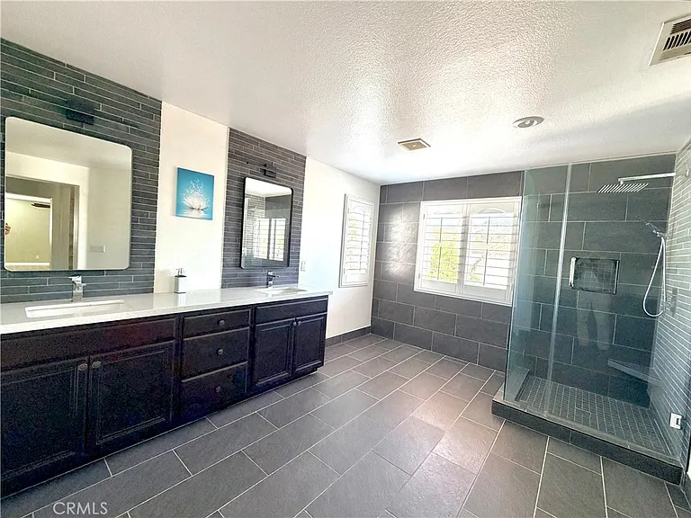 14141 Apple Grove Ct — Photo 28