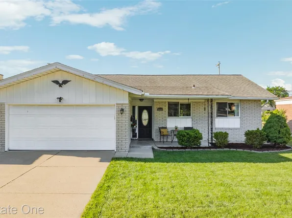 12235 Brougham Dr, Sterling Heights, MI 48312