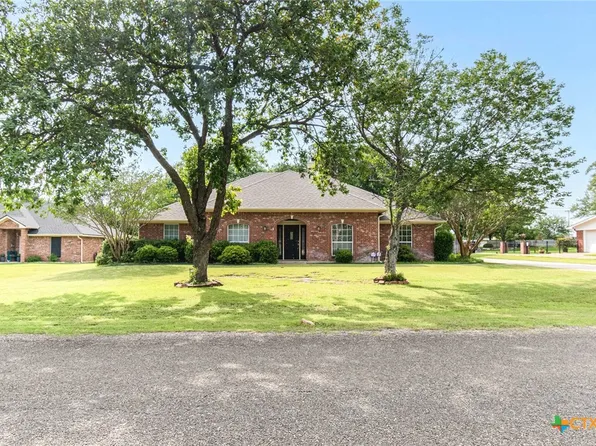 1806 Chisholm Trl, Salado, TX 76571