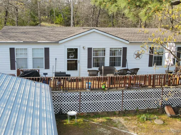 82 King Dr, Canadian, OK 74425