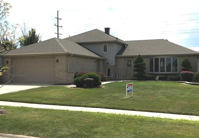 1st image of 7845 Woodstock Dr