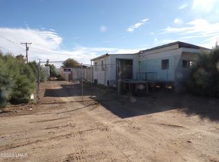 44042 Main St, Bouse, AZ 85325