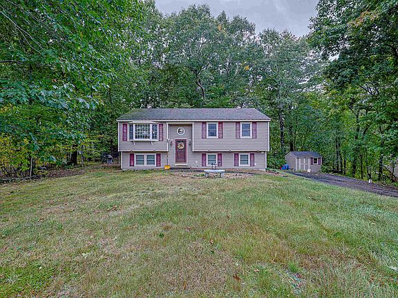 2nd image of 4 Spinnaker Drive