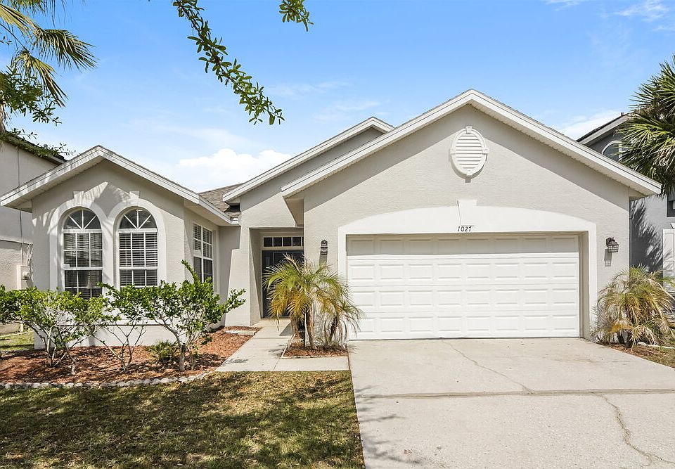 1st image of 1027 Lake Biscayne Way