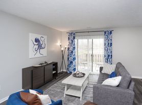 Meridian Court South
