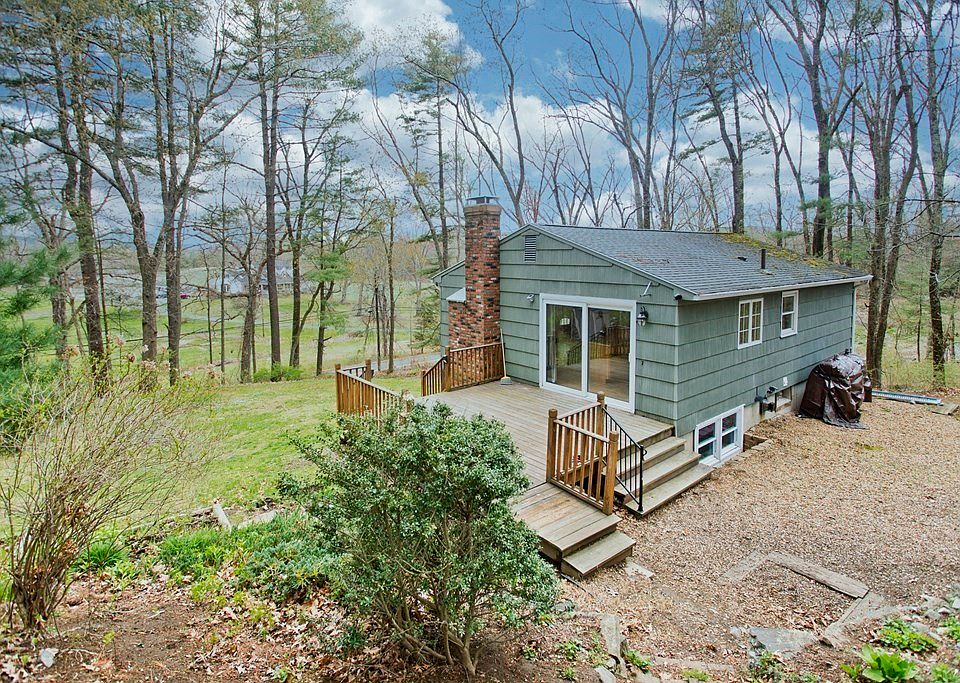 199 Ventura St, Ludlow, MA 01056 Zillow