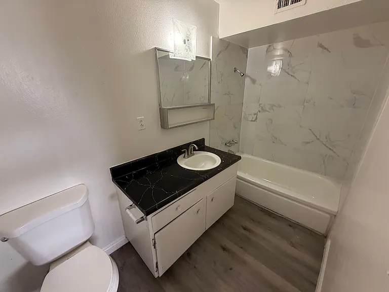 770 Mark Ave — Photo 6