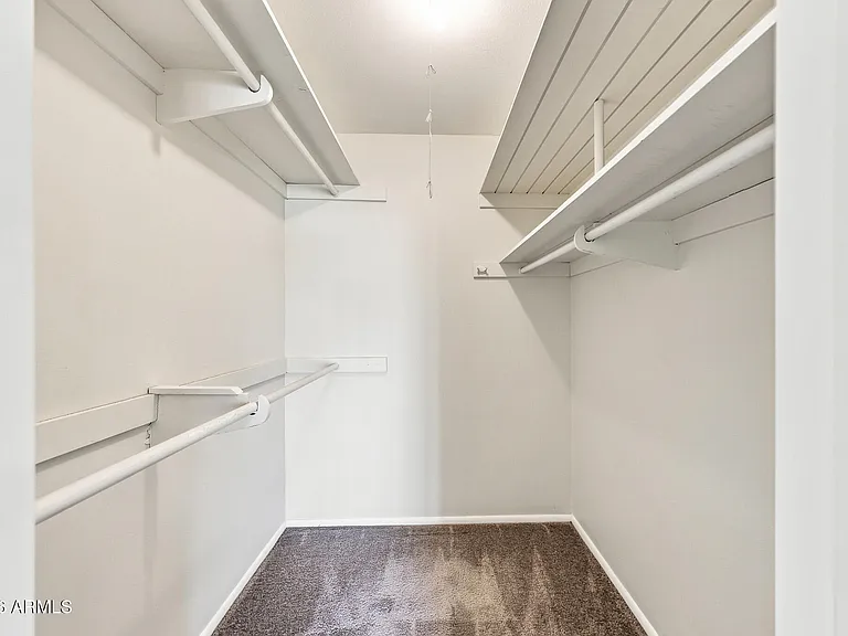 212 E Eugie Ave — Photo 13