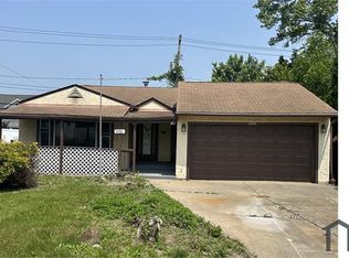 11711 Darlington Ave, Garfield Heights, OH