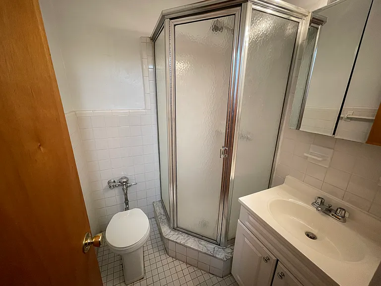 1473 1st Ave #1D — Photo 6