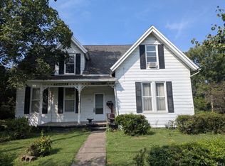 402 S Lincoln Ave, Rockport, IN 47635