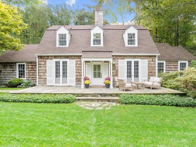 226 Cedar Heights Road, Stamford, CT, 06905