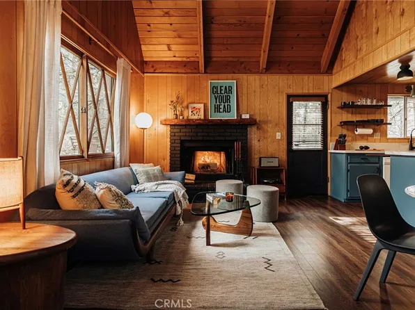 217 W Rainbow Blvd, Big Bear City, CA 92314