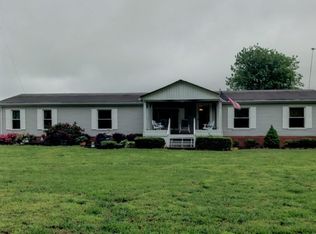 612 Lear Rd, Portland, TN 37148