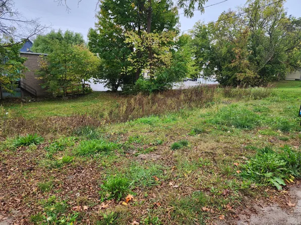 119 Lafayette St, Ionia, MI 48846