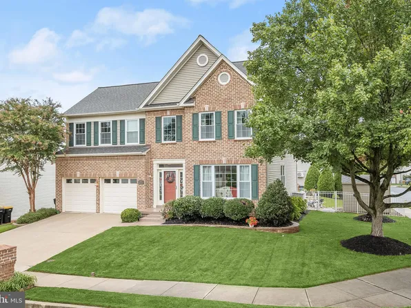 461 Hawk Ridge Ln, Sykesville, MD 21784