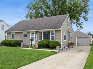 1807 9th Ave SW, Cedar Rapids, IA 52404