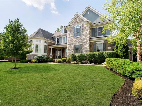 14888 Rustic Ridge Ct, Fishers, IN 46037